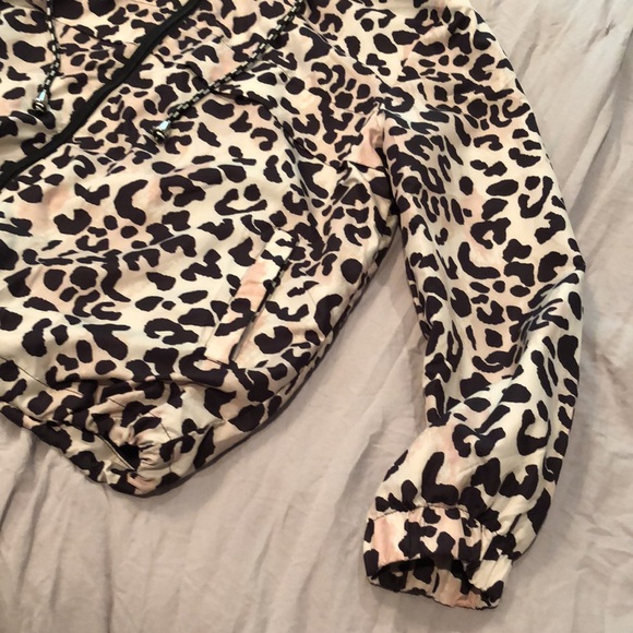 Leopard print lightweight jacket - Picture 6 of 9